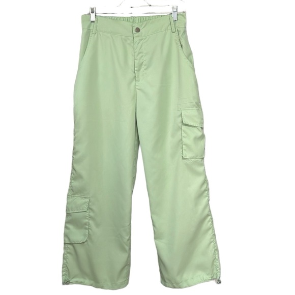 NWT Versatile Wide Leg or Jogger w/Adjustable Ankle Cargo Pants Mint Green Sz L - Picture 1 of 8